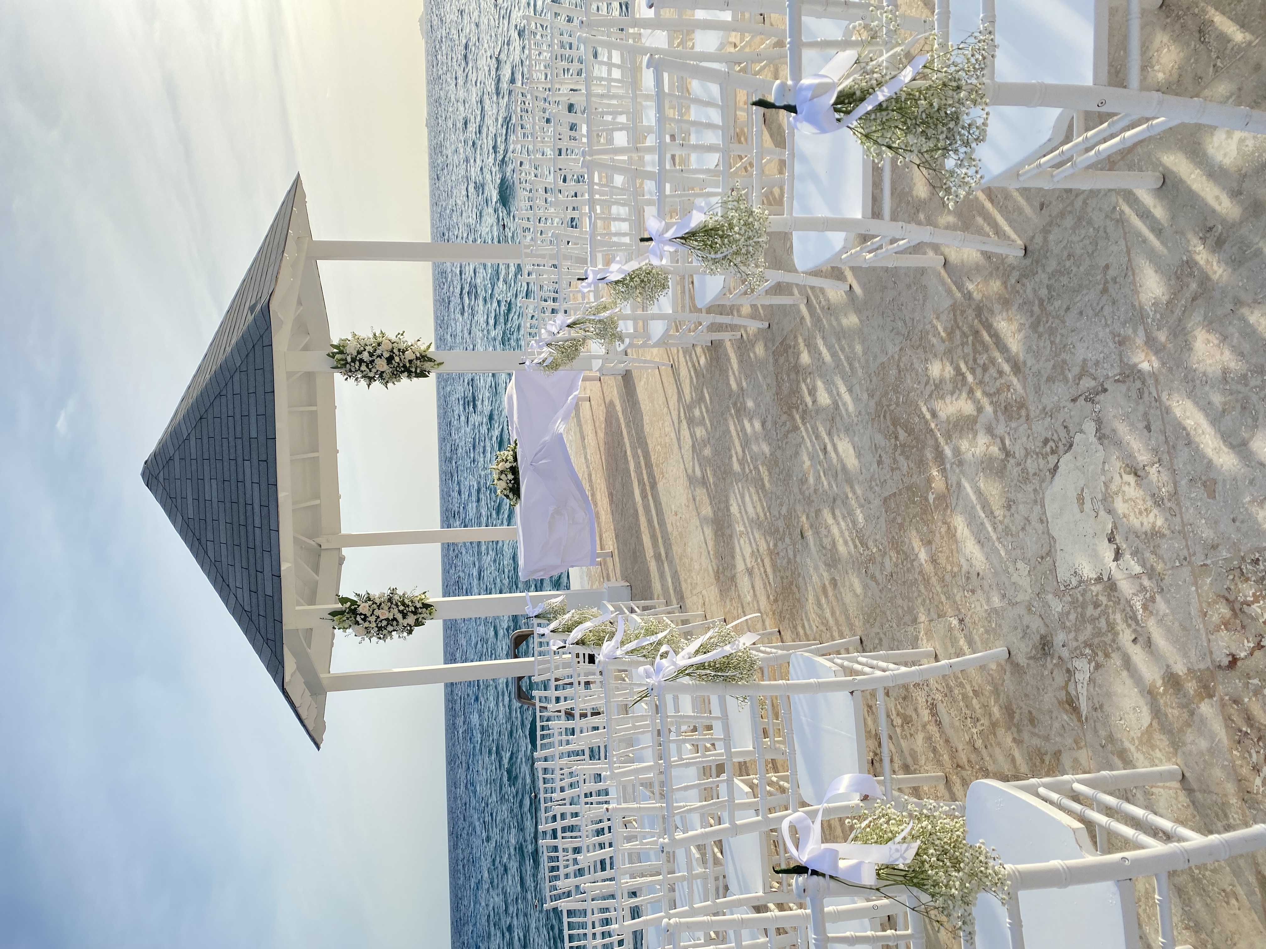 Book your wedding day in Viva Wyndham Dominicus Beach